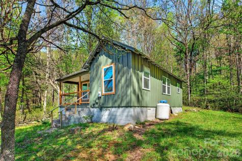 488 Cad Campbell Road Bakersville NC 28705