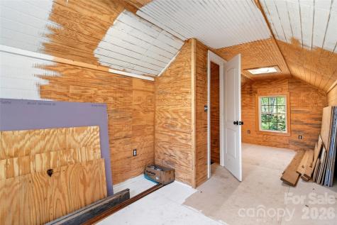 488 Cad Campbell Road Bakersville NC 28705