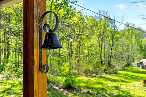 488 Cad Campbell Road Bakersville NC 28705