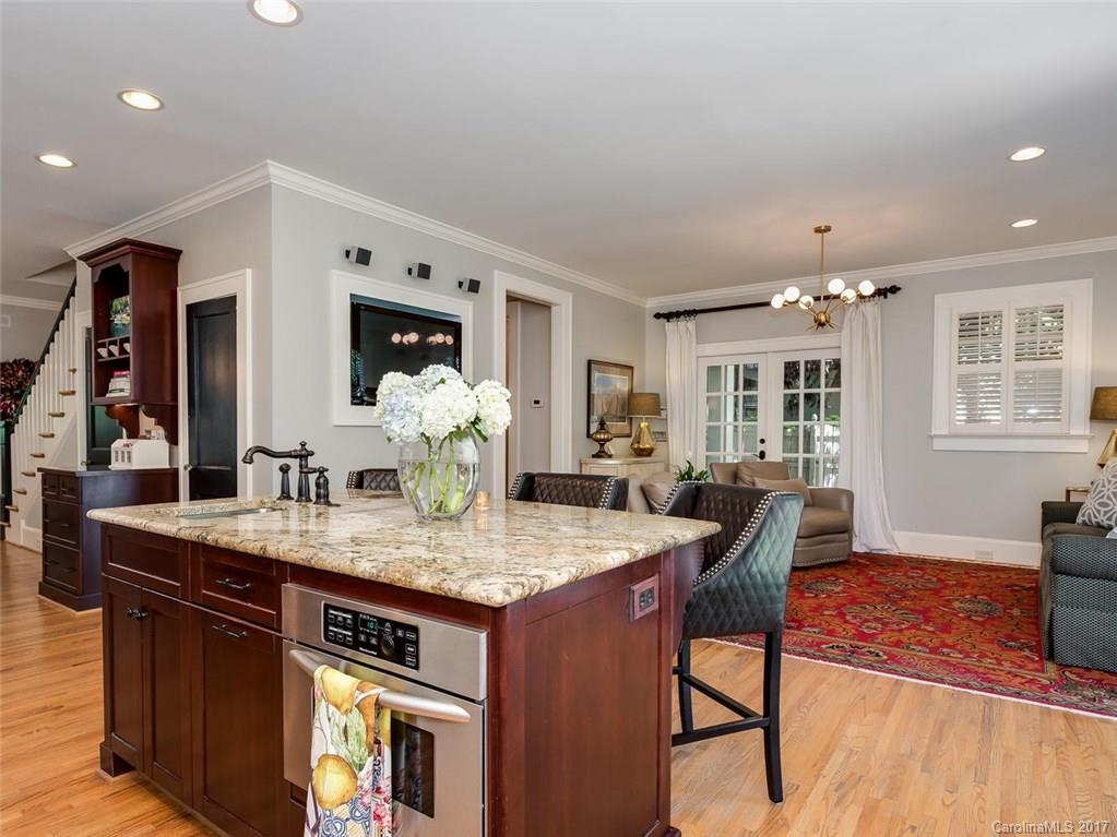 2015 Dilworth Road W Charlotte NC 28203