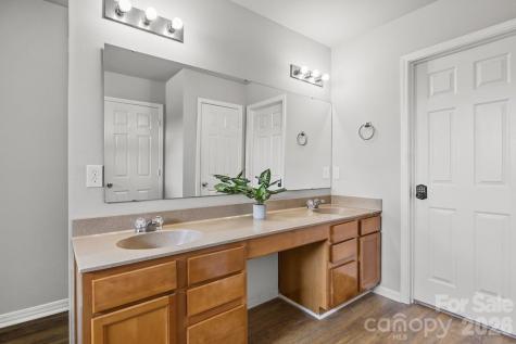 3272 Table Rock Drive Gastonia NC 28052