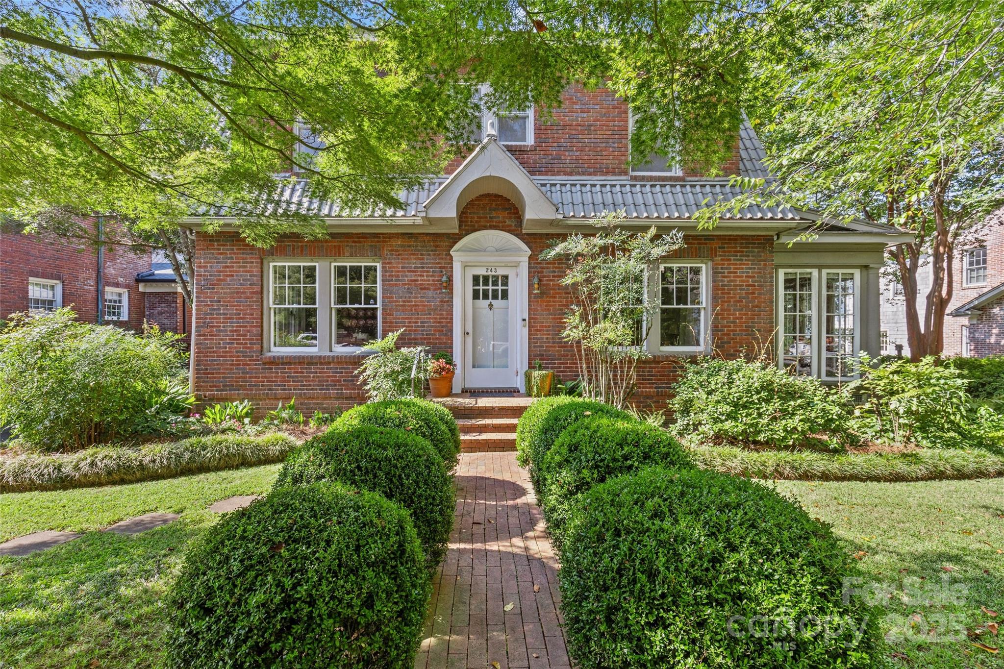 243 Ridgewood Avenue Charlotte NC 28209