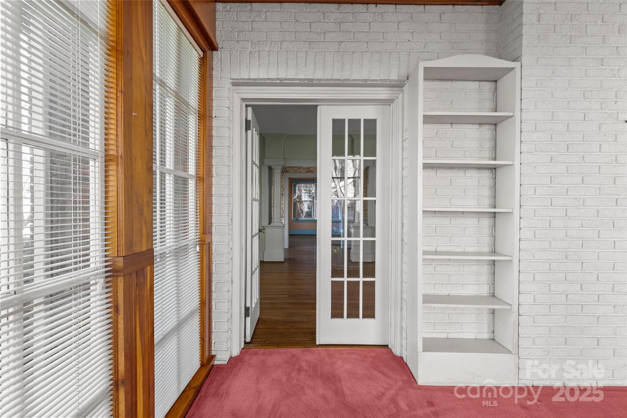 243 Ridgewood Avenue Charlotte NC 28209