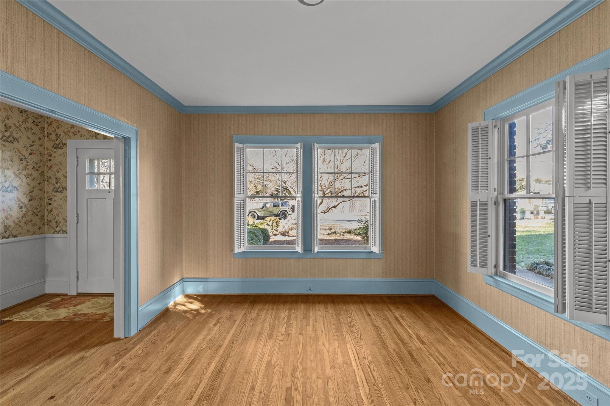 243 Ridgewood Avenue Charlotte NC 28209