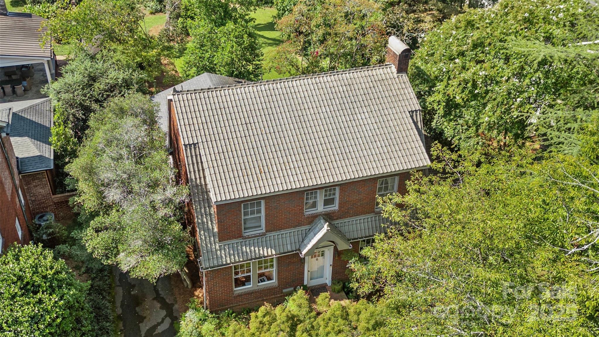 243 Ridgewood Avenue Charlotte NC 28209