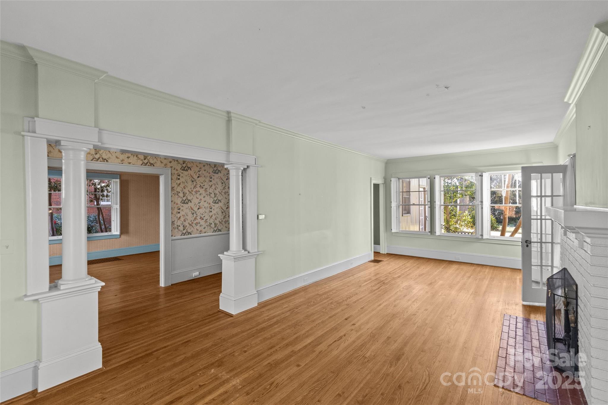 243 Ridgewood Avenue Charlotte NC 28209