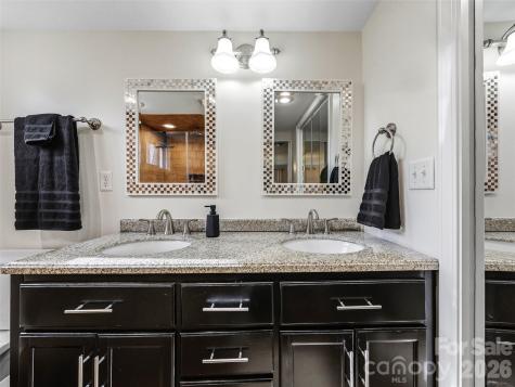 55 Pressley Avenue Brevard NC 28712