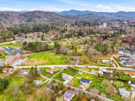55 Pressley Avenue Brevard NC 28712
