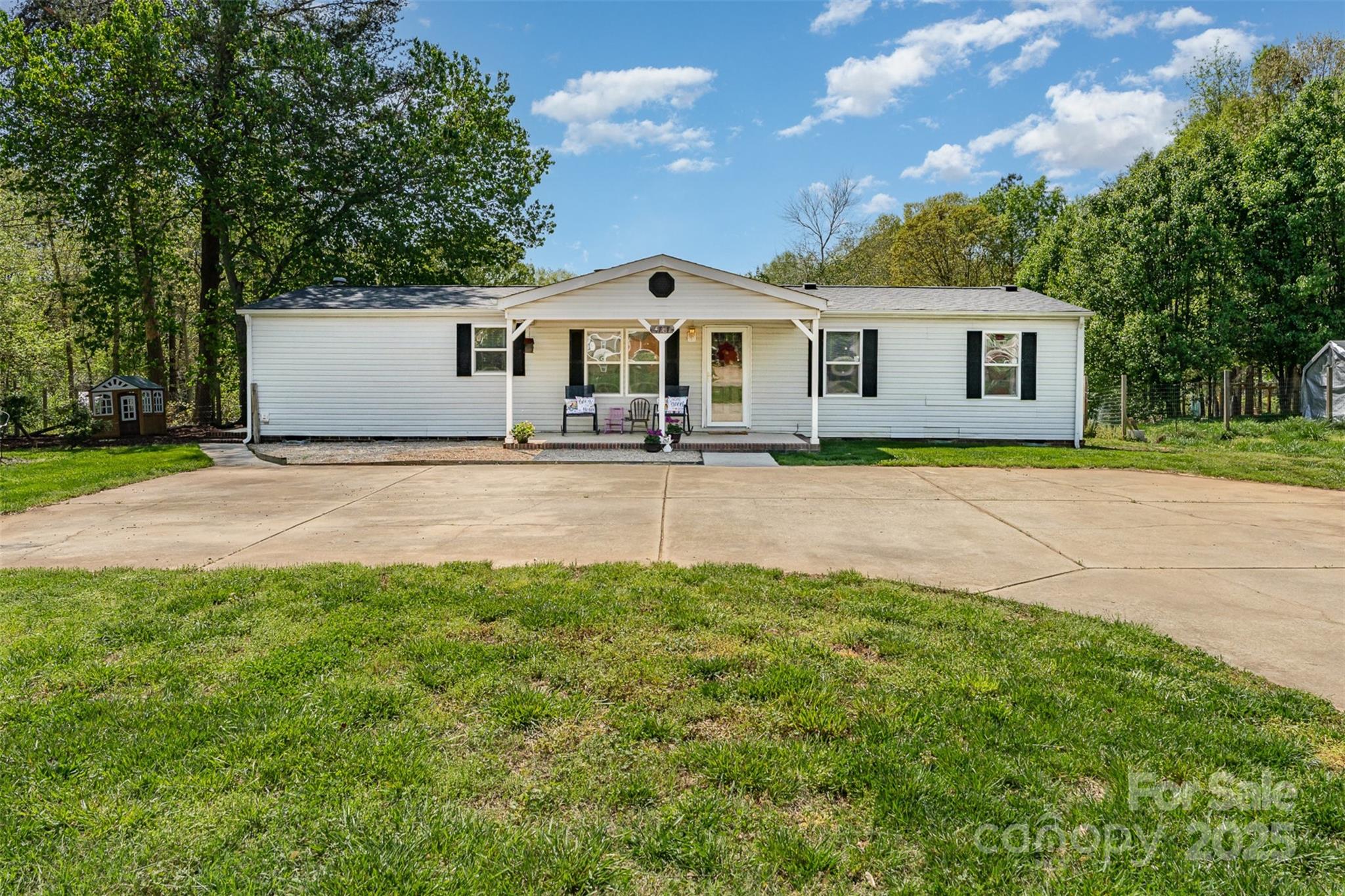 4767 Stratford Lane Denver NC 28037