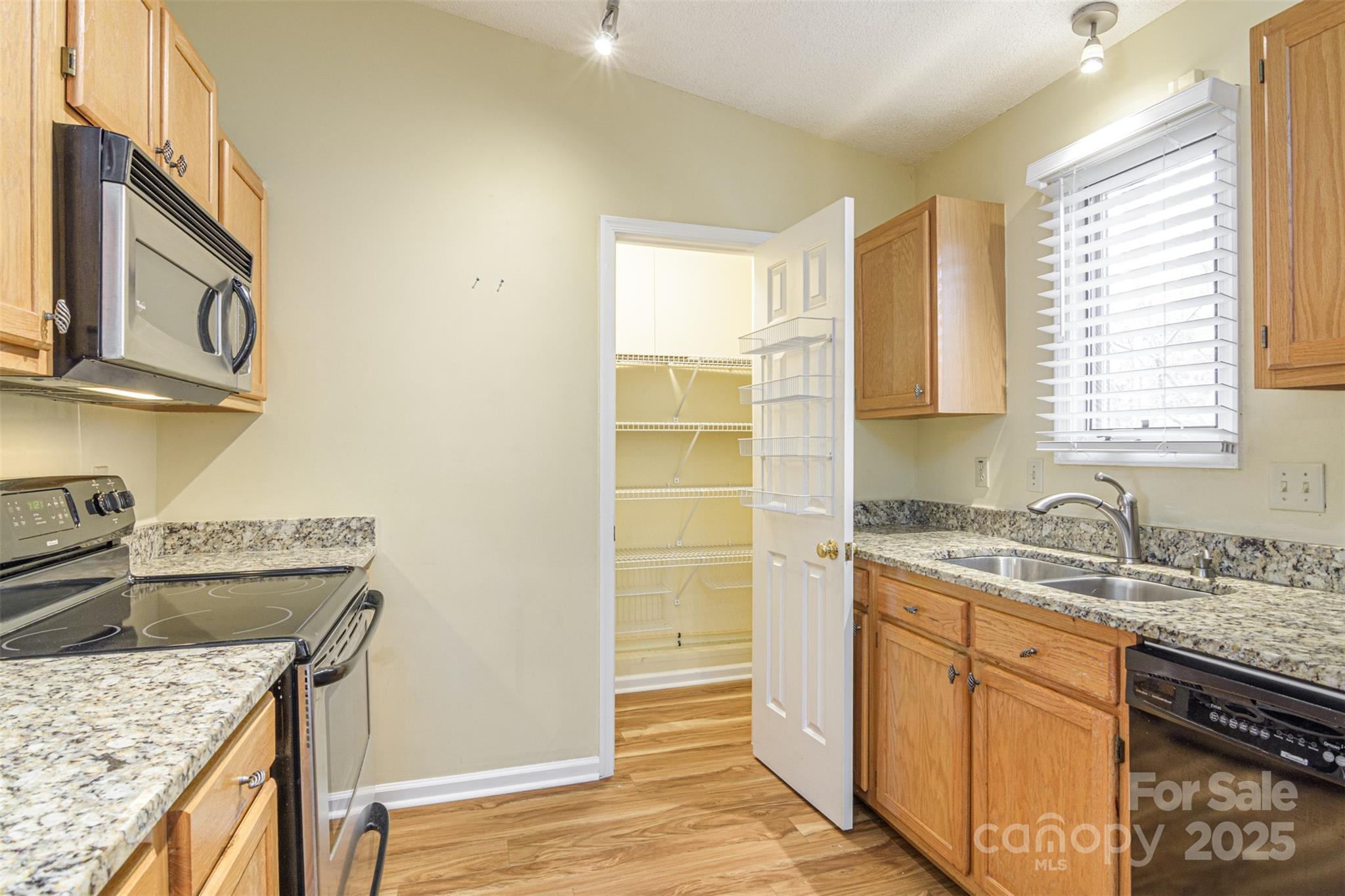 308 Dellford Court Hendersonville NC 28792