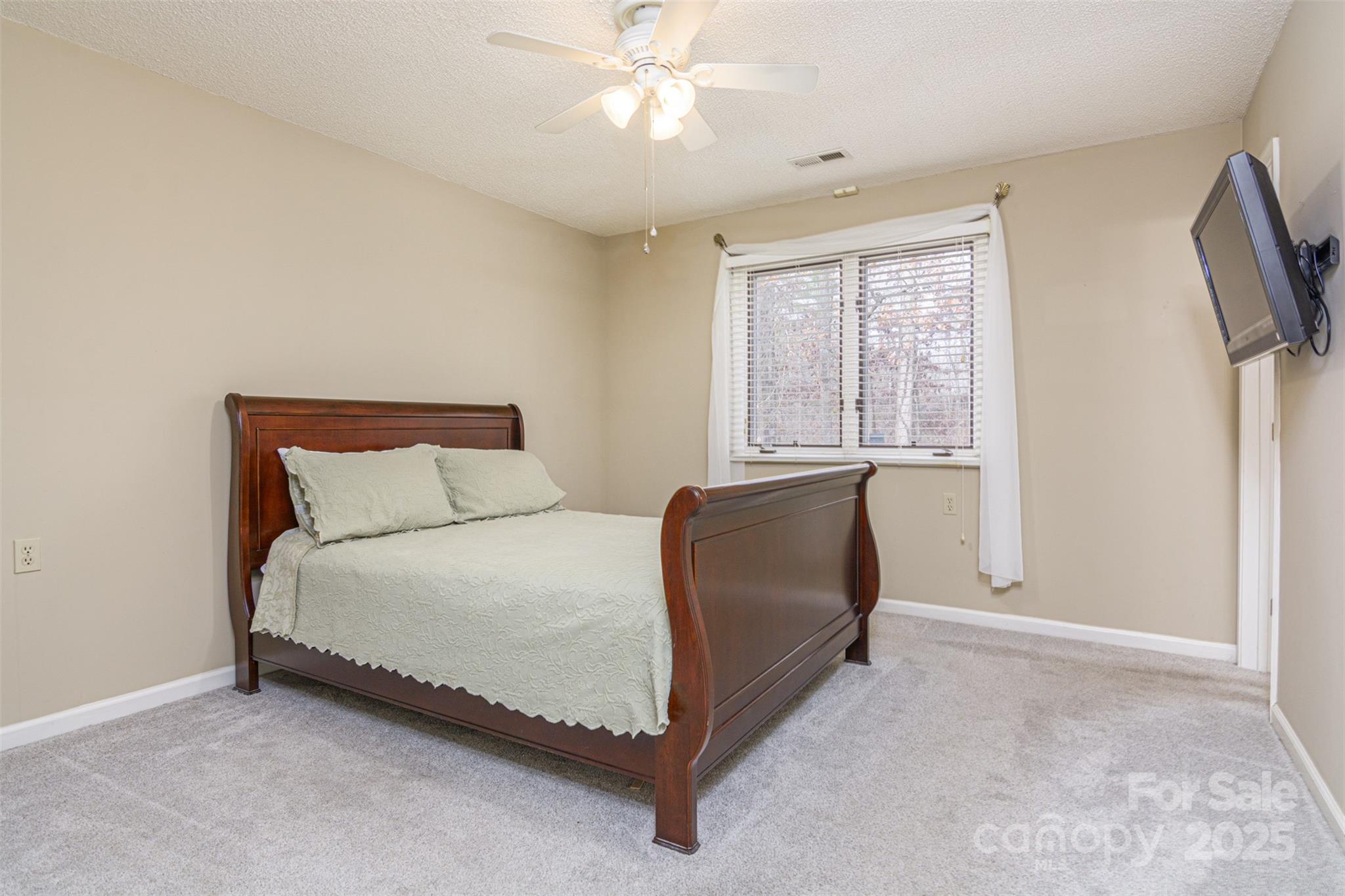 308 Dellford Court Hendersonville NC 28792