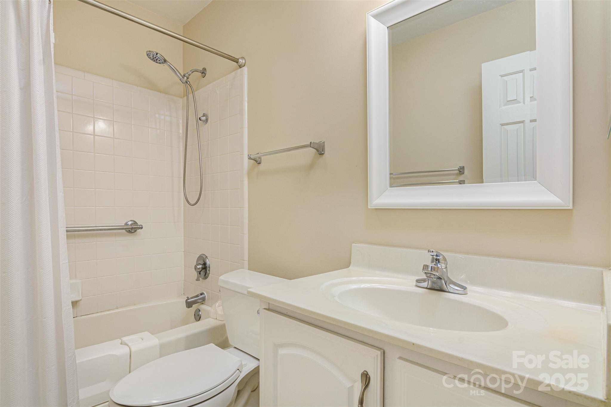 308 Dellford Court Hendersonville NC 28792