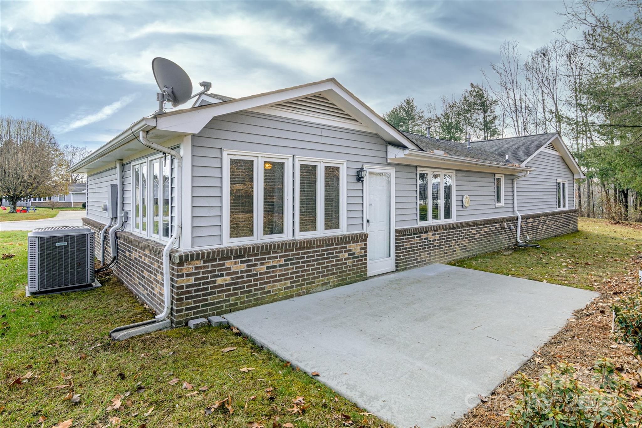 308 Dellford Court Hendersonville NC 28792