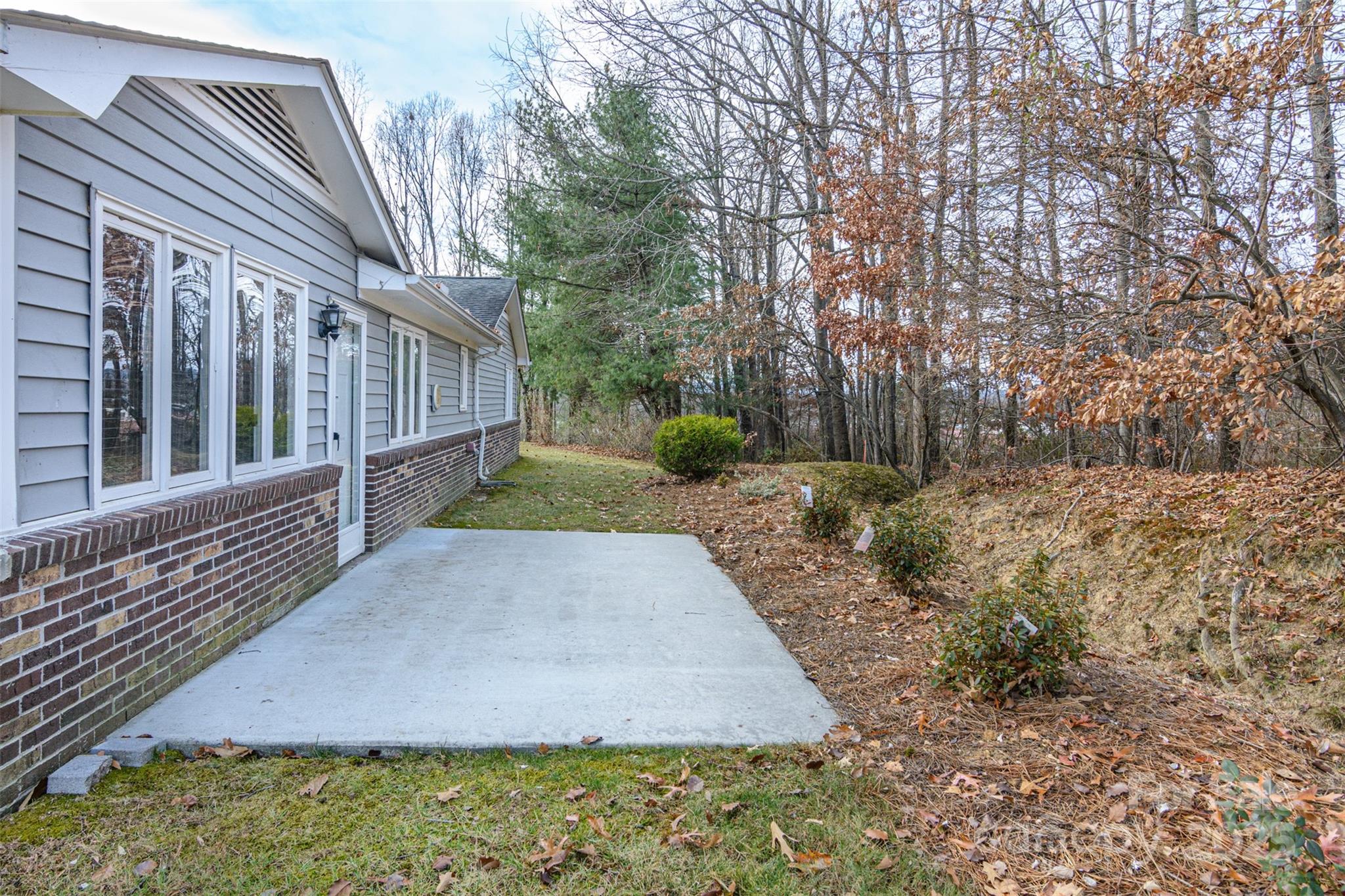 308 Dellford Court Hendersonville NC 28792