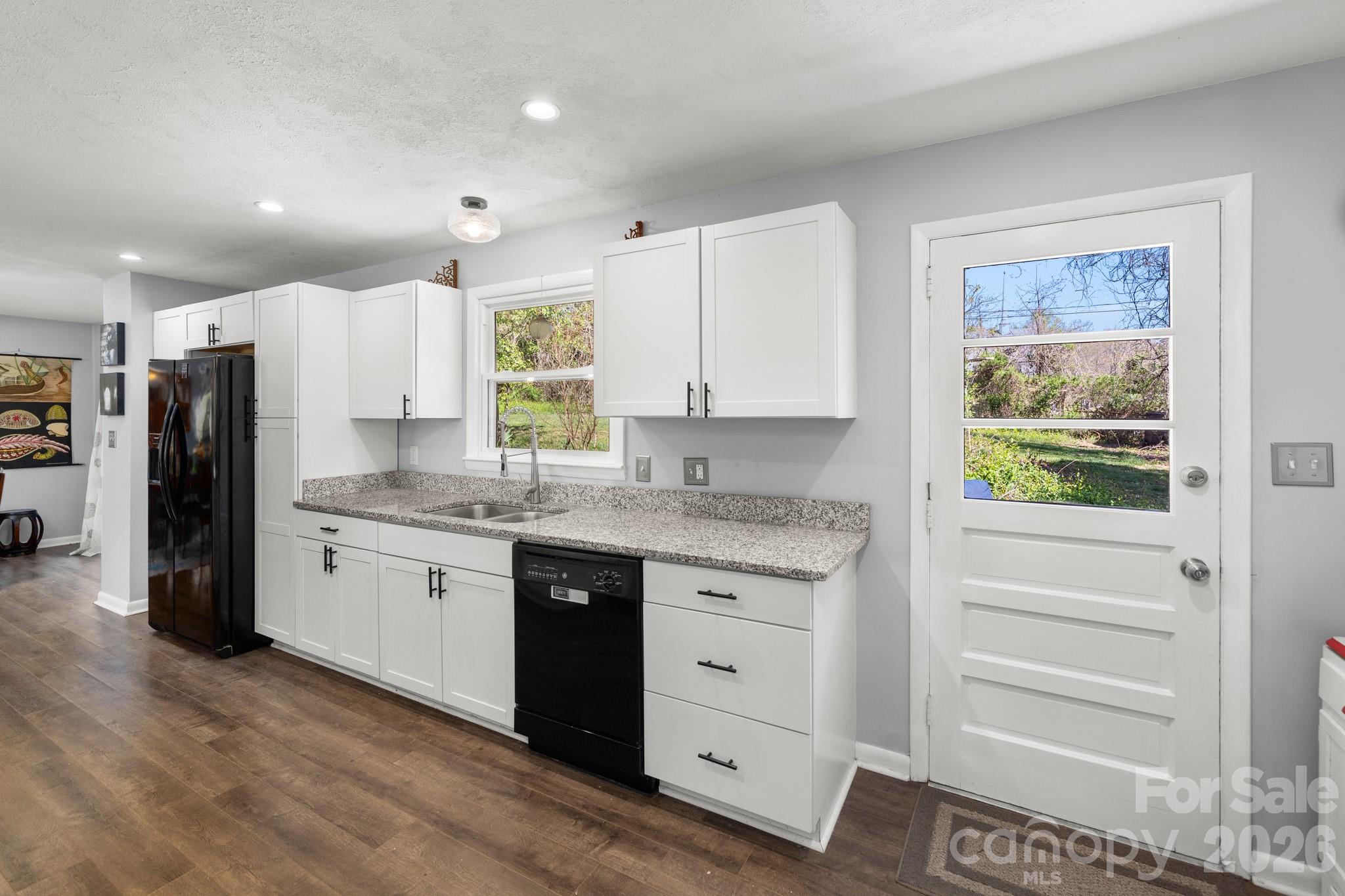 4 Austin Drive Asheville NC 28805