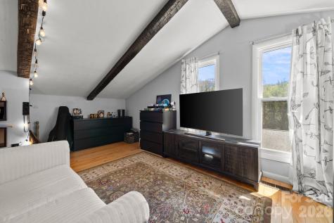 4 Austin Drive Asheville NC 28805