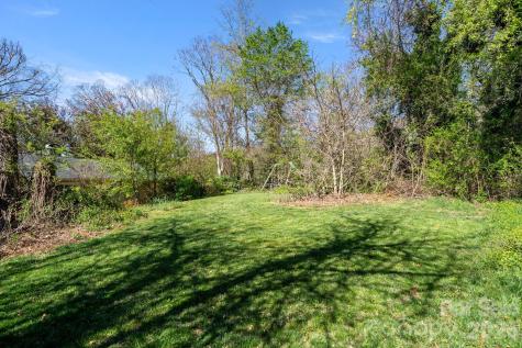 4 Austin Drive Asheville NC 28805