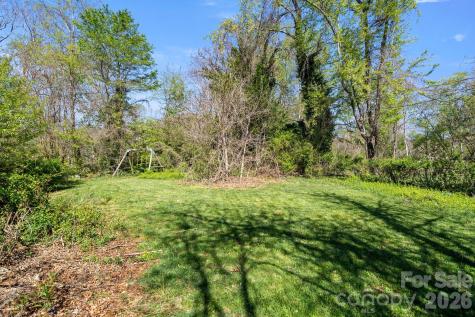 4 Austin Drive Asheville NC 28805