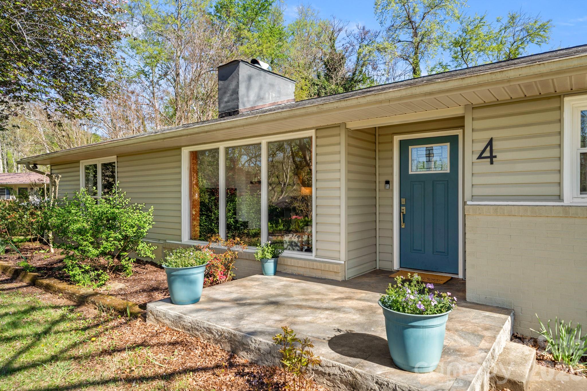 4 Austin Drive Asheville NC 28805