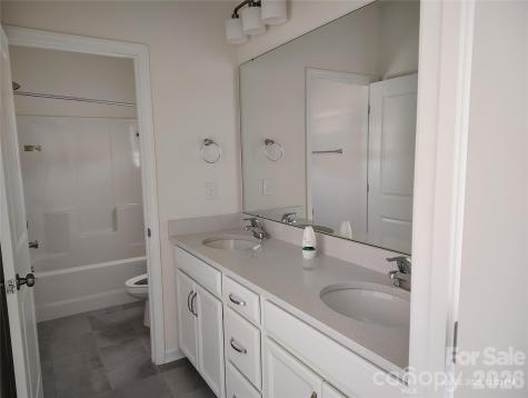 165 Winterberry Street Mooresville NC 28117