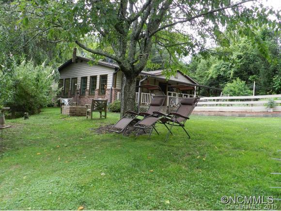 42 Clear Crossing Lane Horse Shoe NC 28742