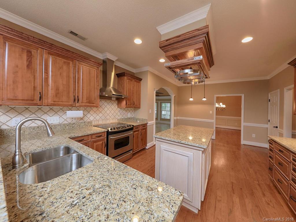 2616 Kirkholm Drive Matthews NC 28105