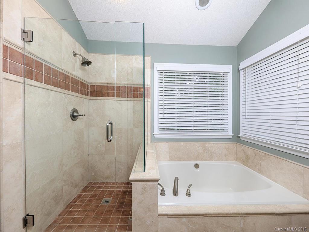 2616 Kirkholm Drive Matthews NC 28105