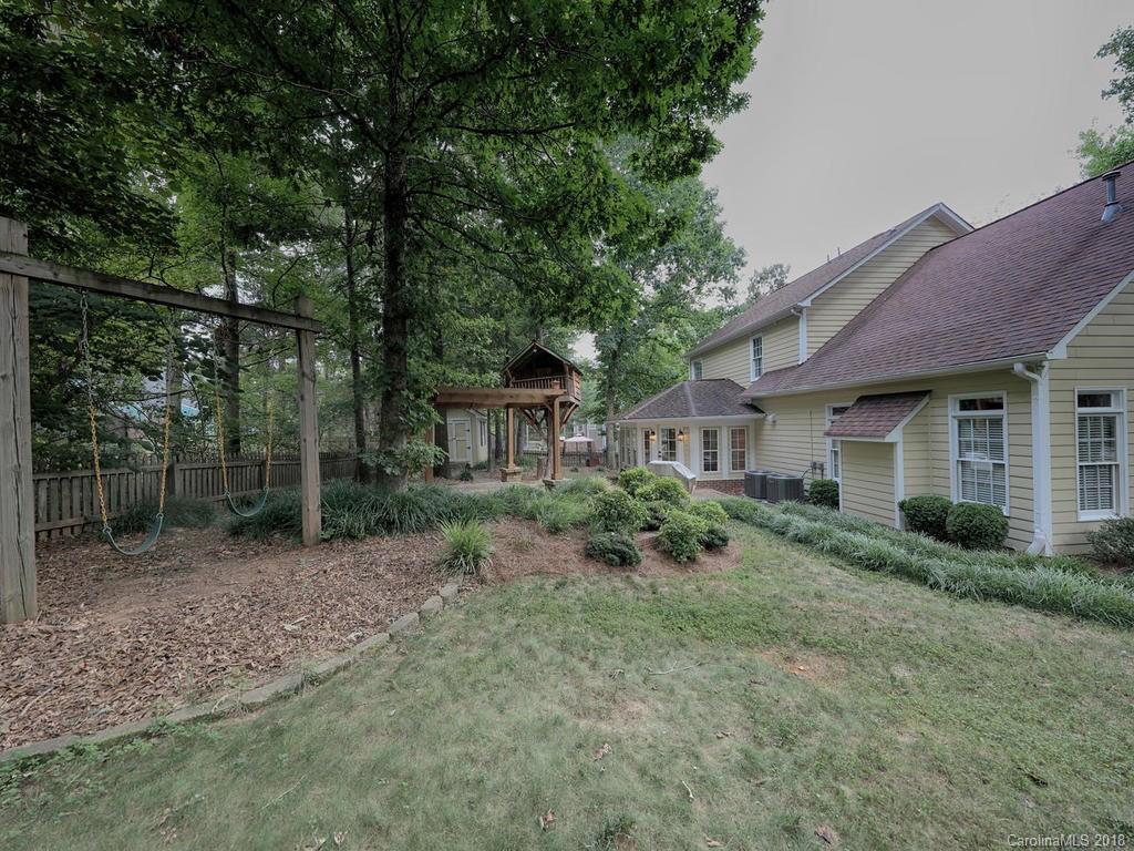 2616 Kirkholm Drive Matthews NC 28105