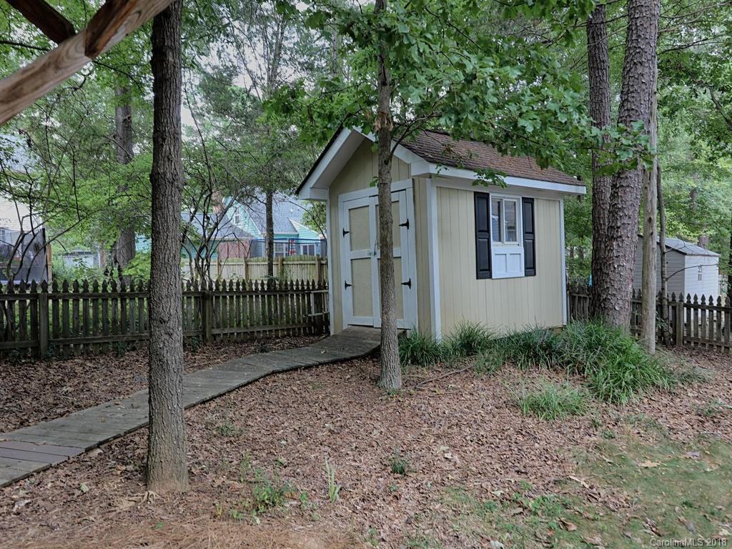2616 Kirkholm Drive Matthews NC 28105