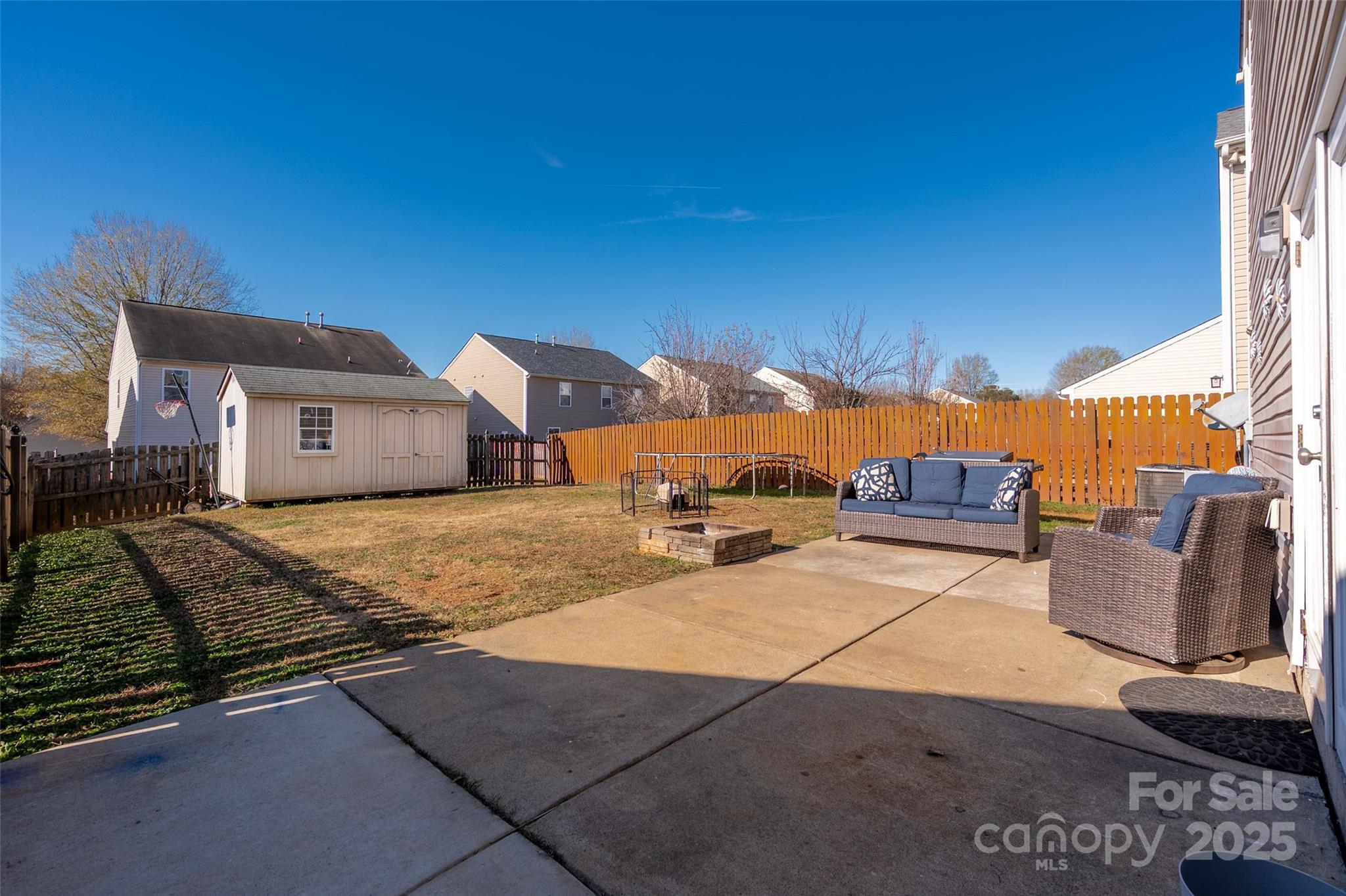 3434 Charterhall Lane Charlotte NC 28215