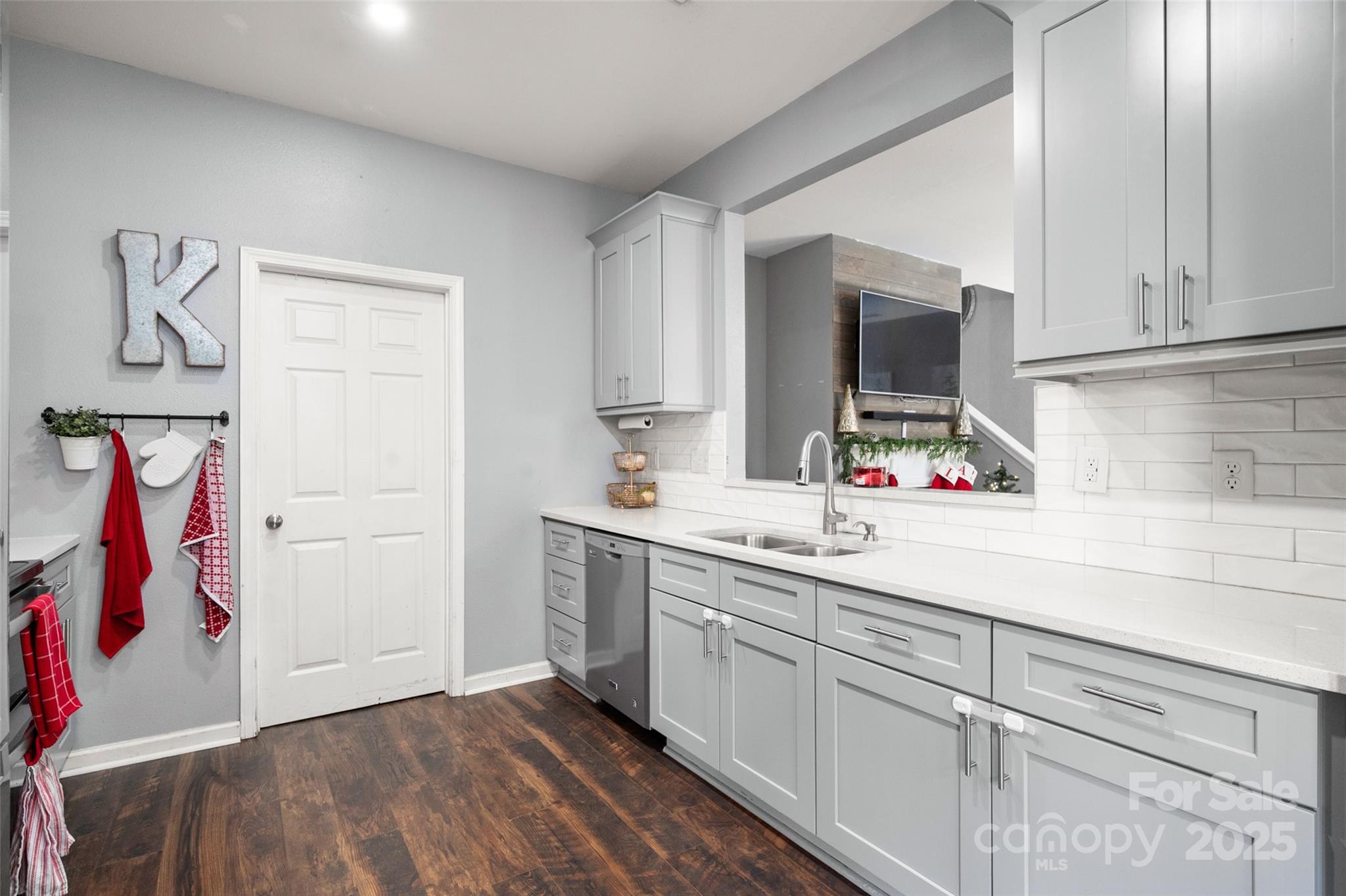 3434 Charterhall Lane Charlotte NC 28215