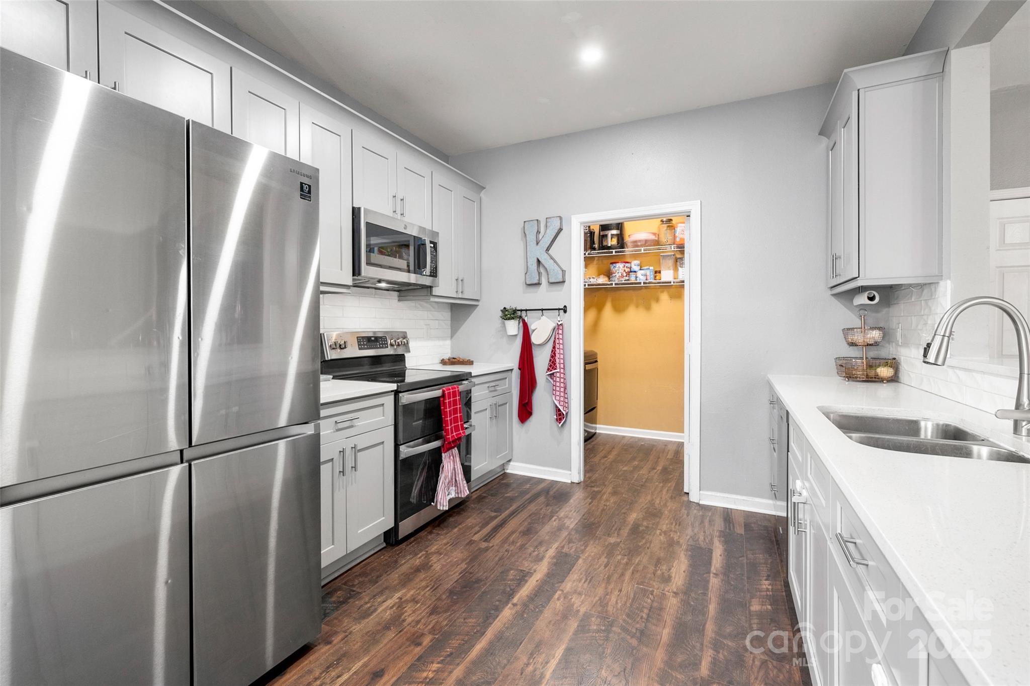 3434 Charterhall Lane Charlotte NC 28215