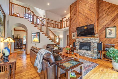 46 Valley Drive Weaverville NC 28787
