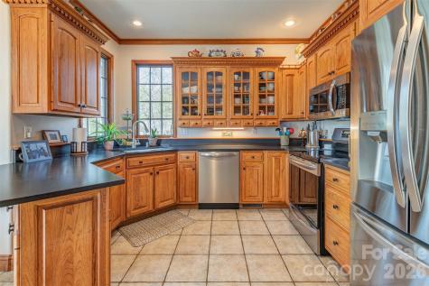 46 Valley Drive Weaverville NC 28787
