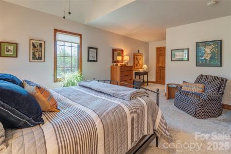 46 Valley Drive Weaverville NC 28787