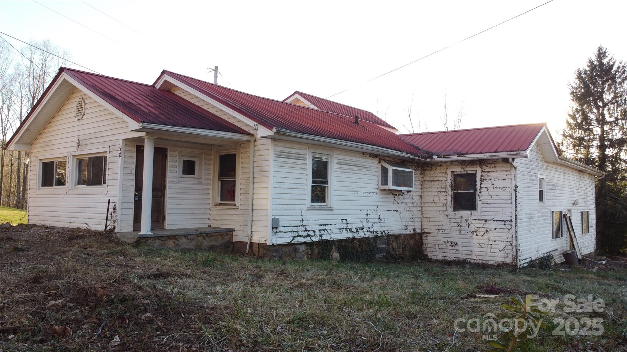 98 Lower Glady Fork Road Candler NC 28715