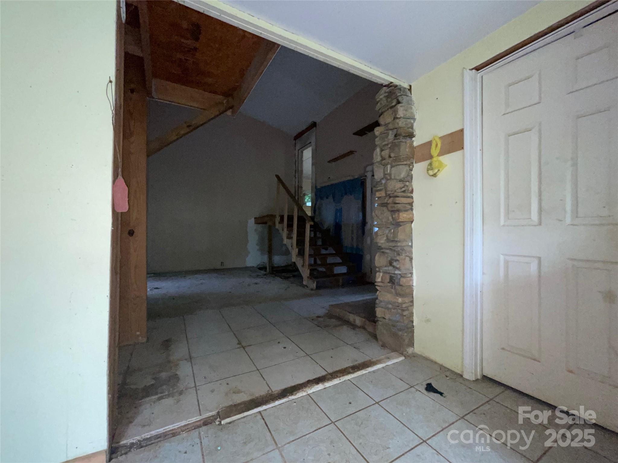 98 Lower Glady Fork Road Candler NC 28715