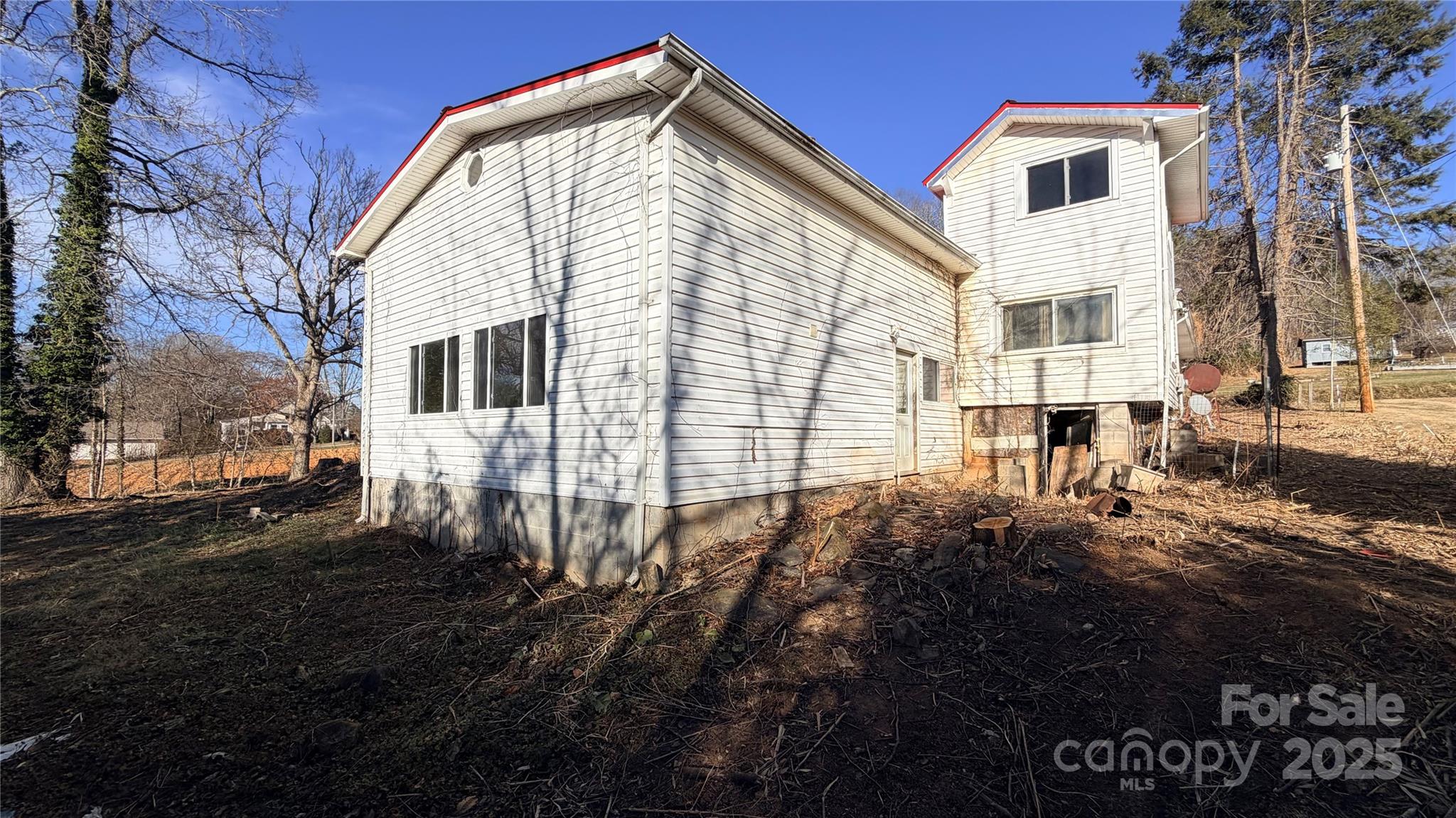 98 Lower Glady Fork Road Candler NC 28715