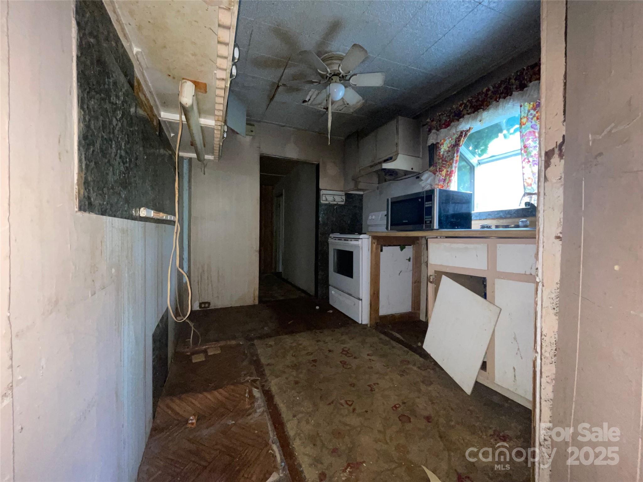 98 Lower Glady Fork Road Candler NC 28715