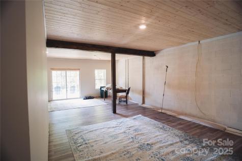 132 Connestee Road Brevard NC 28712