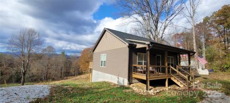 132 Connestee Road Brevard NC 28712