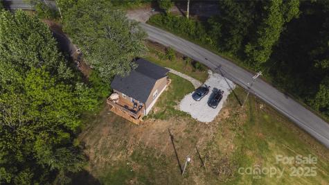 132 Connestee Road Brevard NC 28712