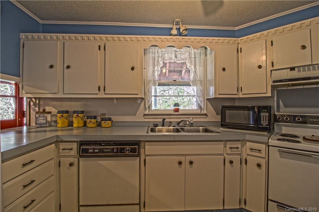 62 Wildcat Mountain Drive Burnsville NC 28714