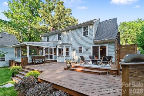 10428 South Hall Drive Charlotte NC 28270