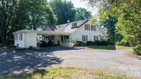144 Hunter Bridge Road Stony Point NC 28678