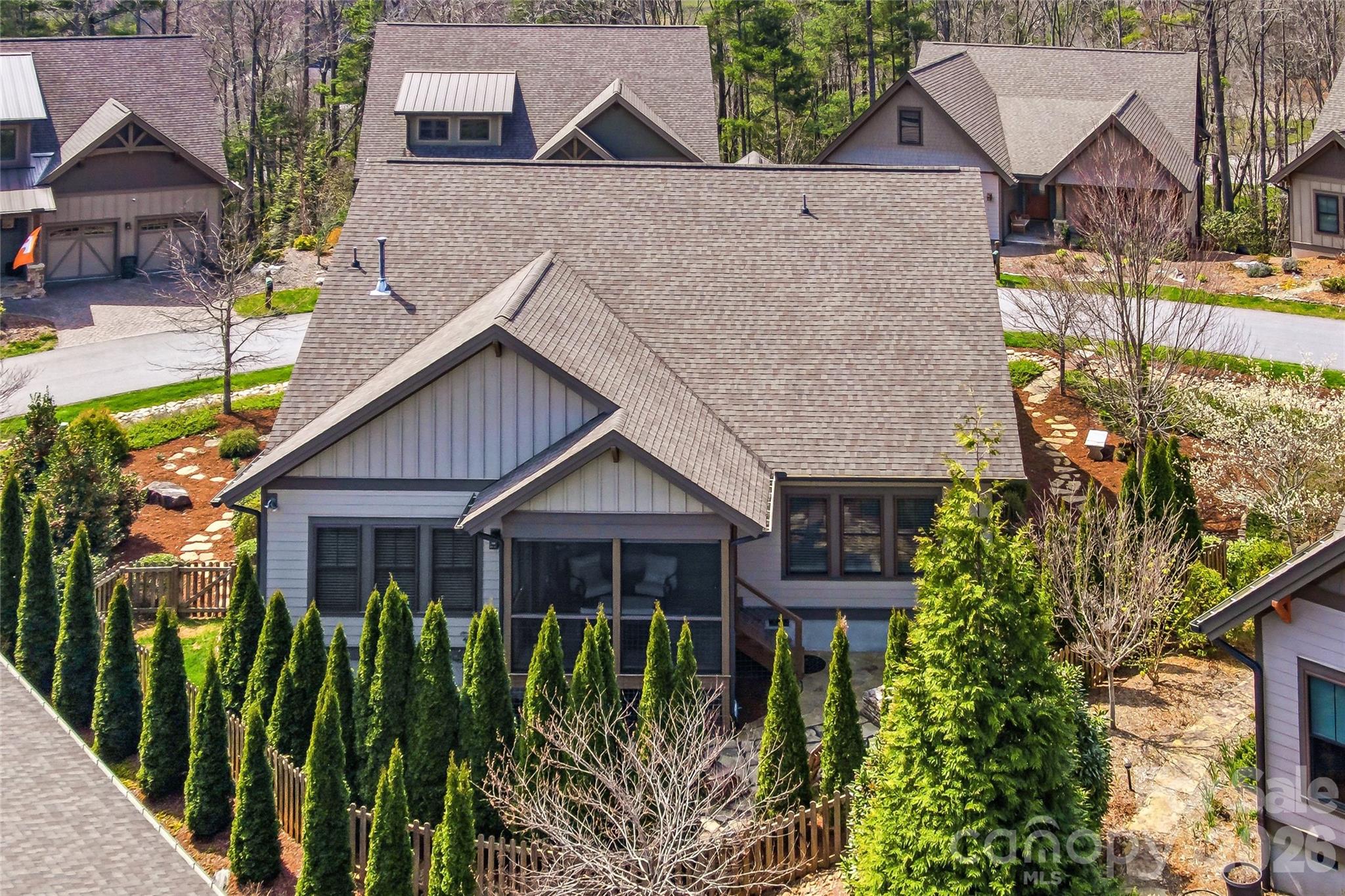 30 Stills Creek Loop Fairview NC 28730