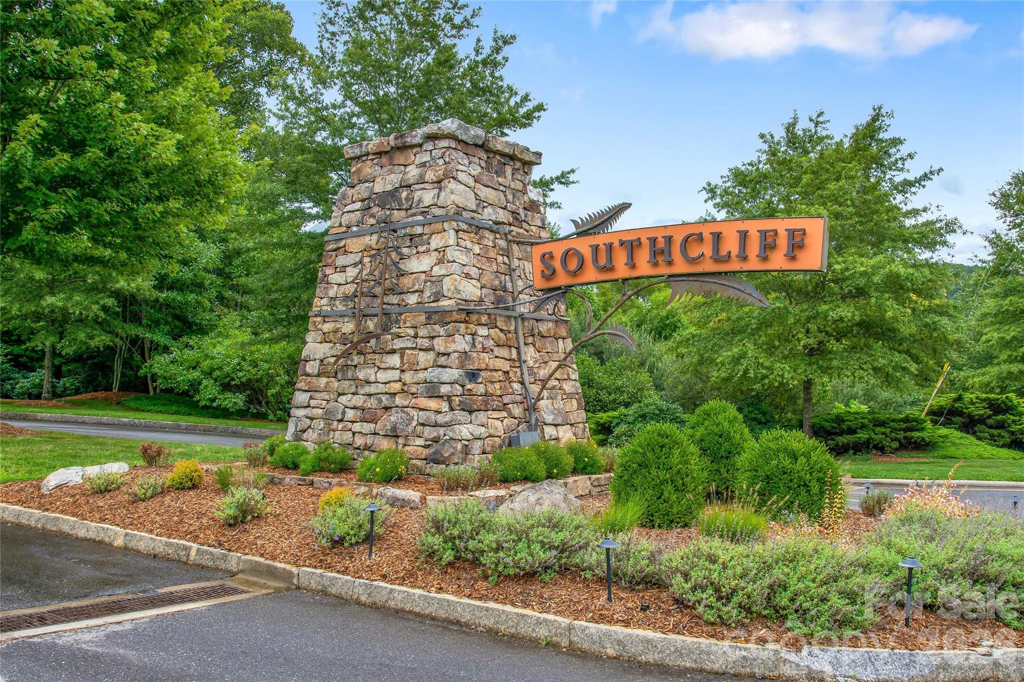 30 Stills Creek Loop Fairview NC 28730