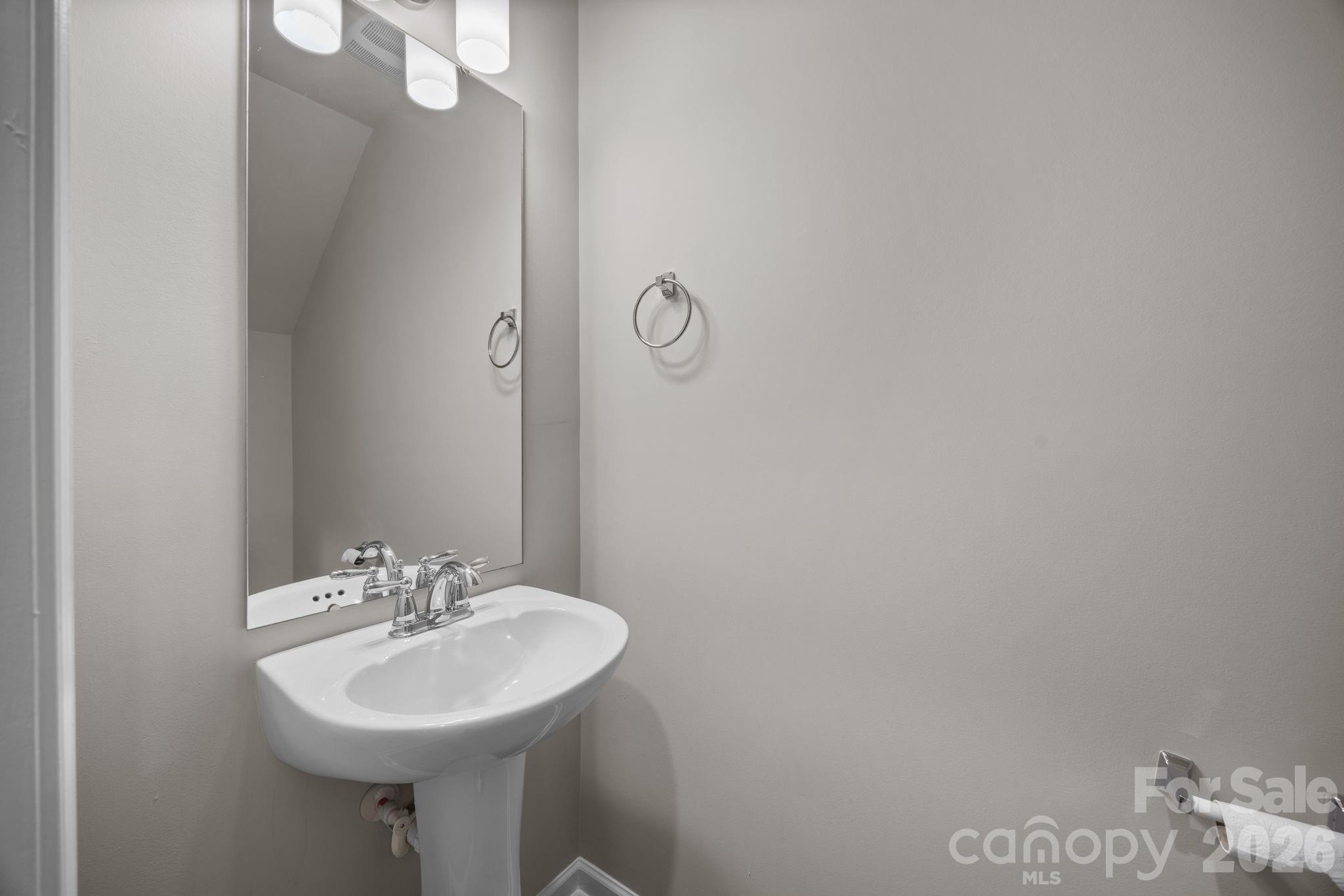 8105 Alderton Lane Charlotte NC 28215