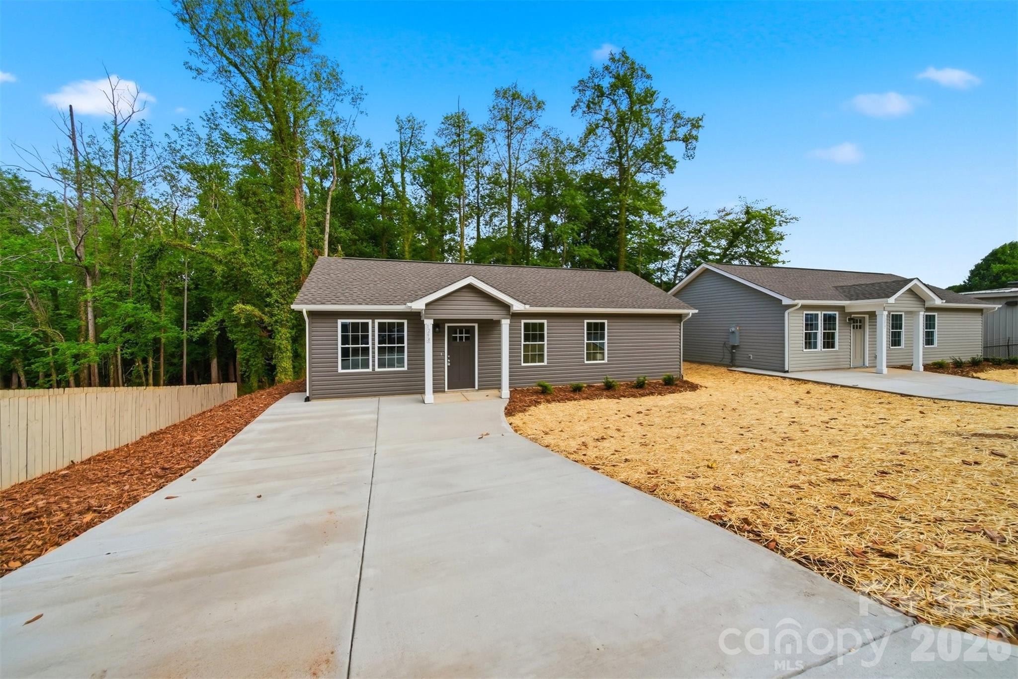 1298 18th Street NE Hickory NC 28601