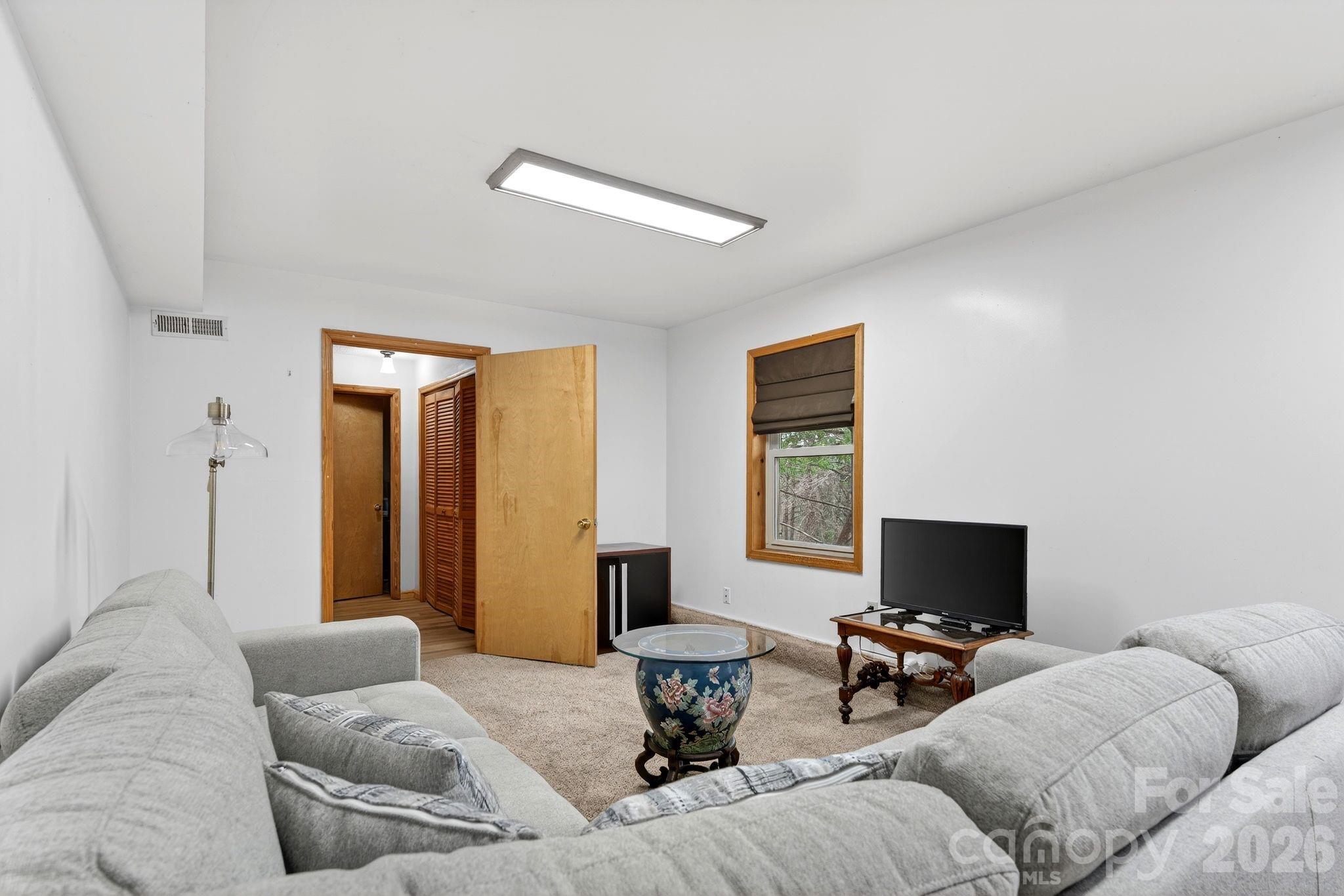 63 Independence Boulevard Asheville NC 28805